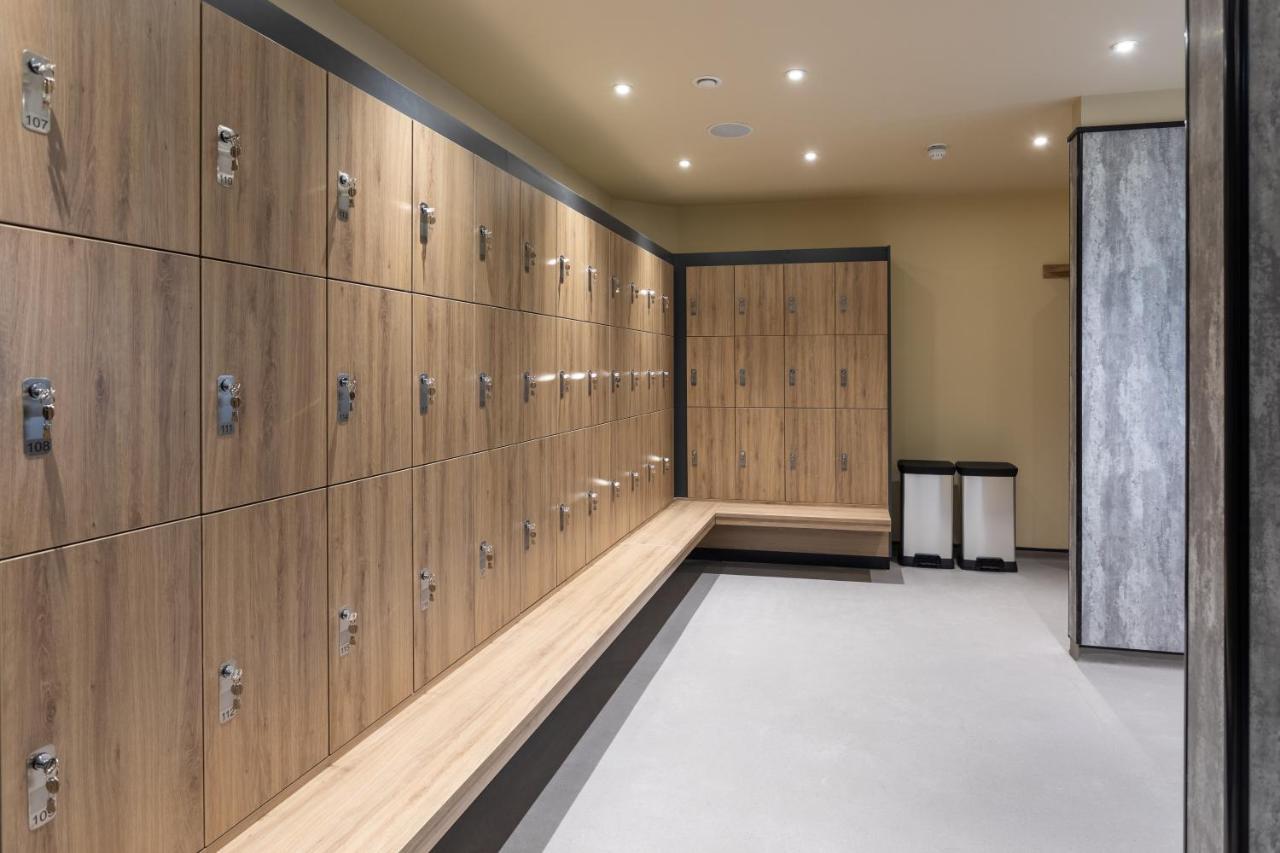 Springfield Hotel & Health Club Halkyn Екстер'єр фото