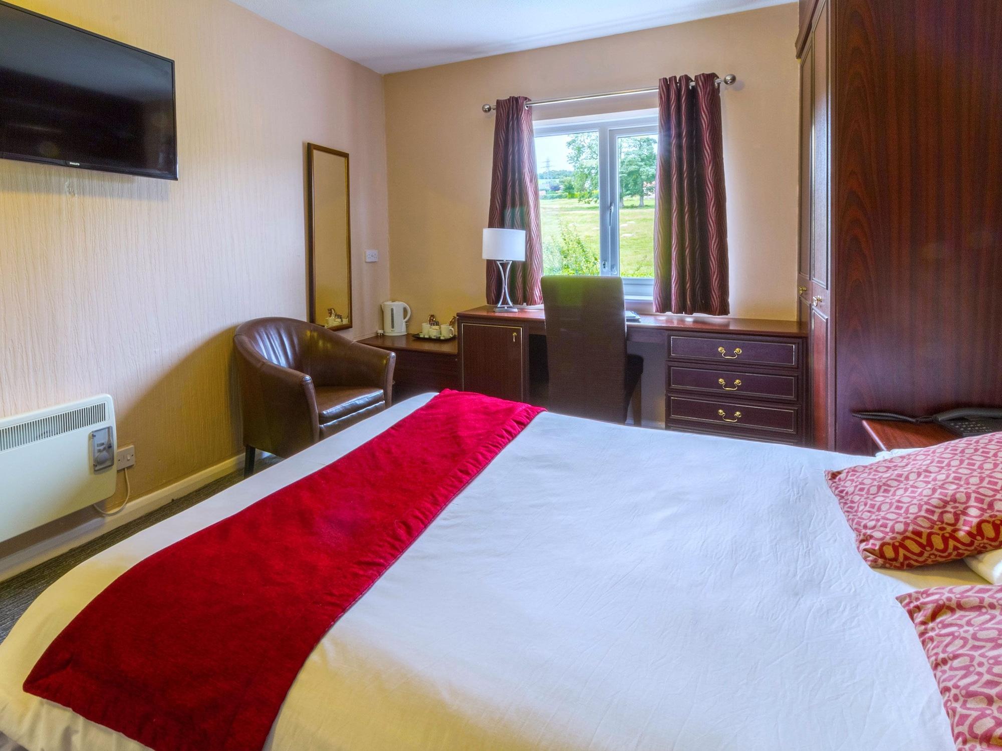 Springfield Hotel & Health Club Halkyn Екстер'єр фото