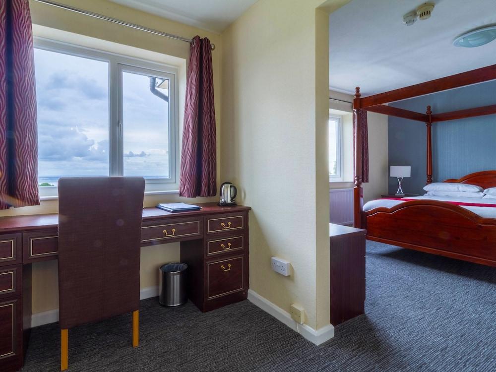 Springfield Hotel & Health Club Halkyn Екстер'єр фото