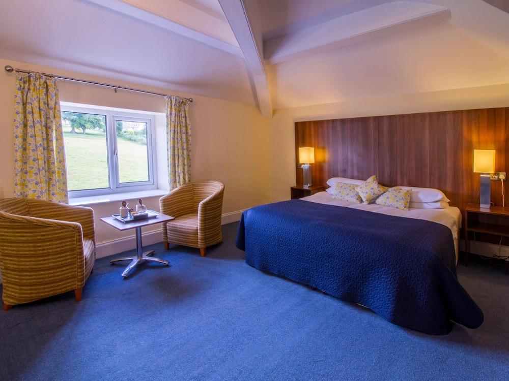 Springfield Hotel & Health Club Halkyn Екстер'єр фото