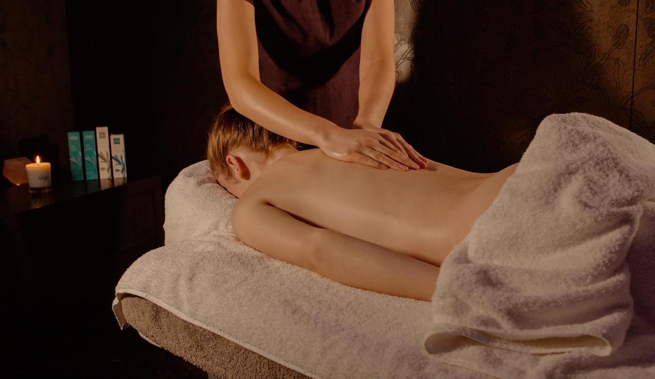 Springfield Hotel & Health Club Halkyn Екстер'єр фото
