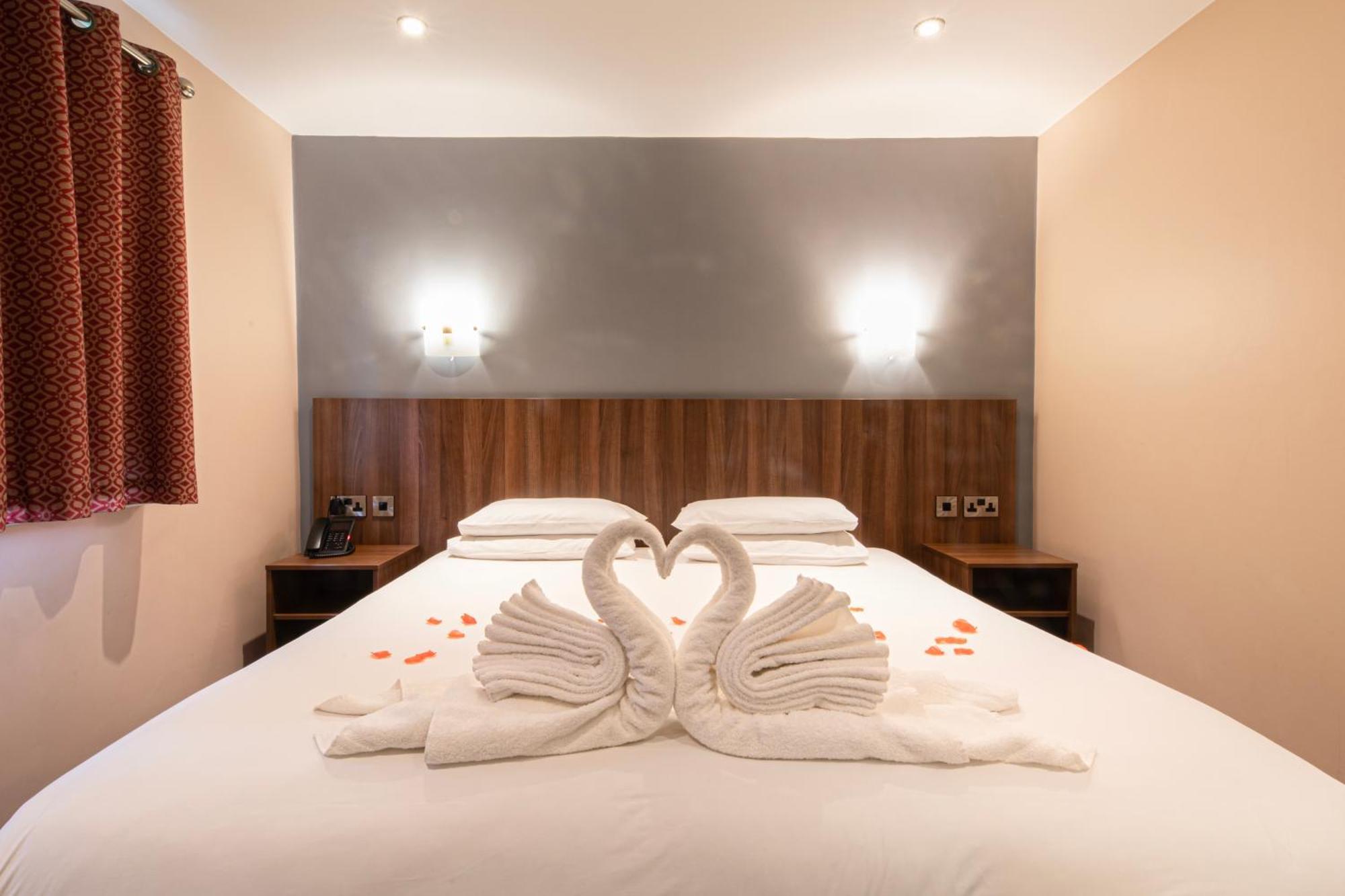 Springfield Hotel & Health Club Halkyn Екстер'єр фото