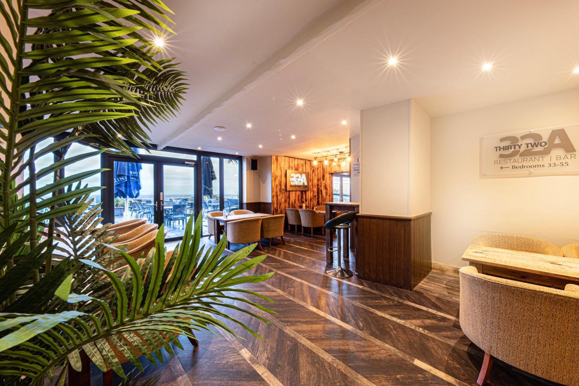 Springfield Hotel & Health Club Halkyn Екстер'єр фото