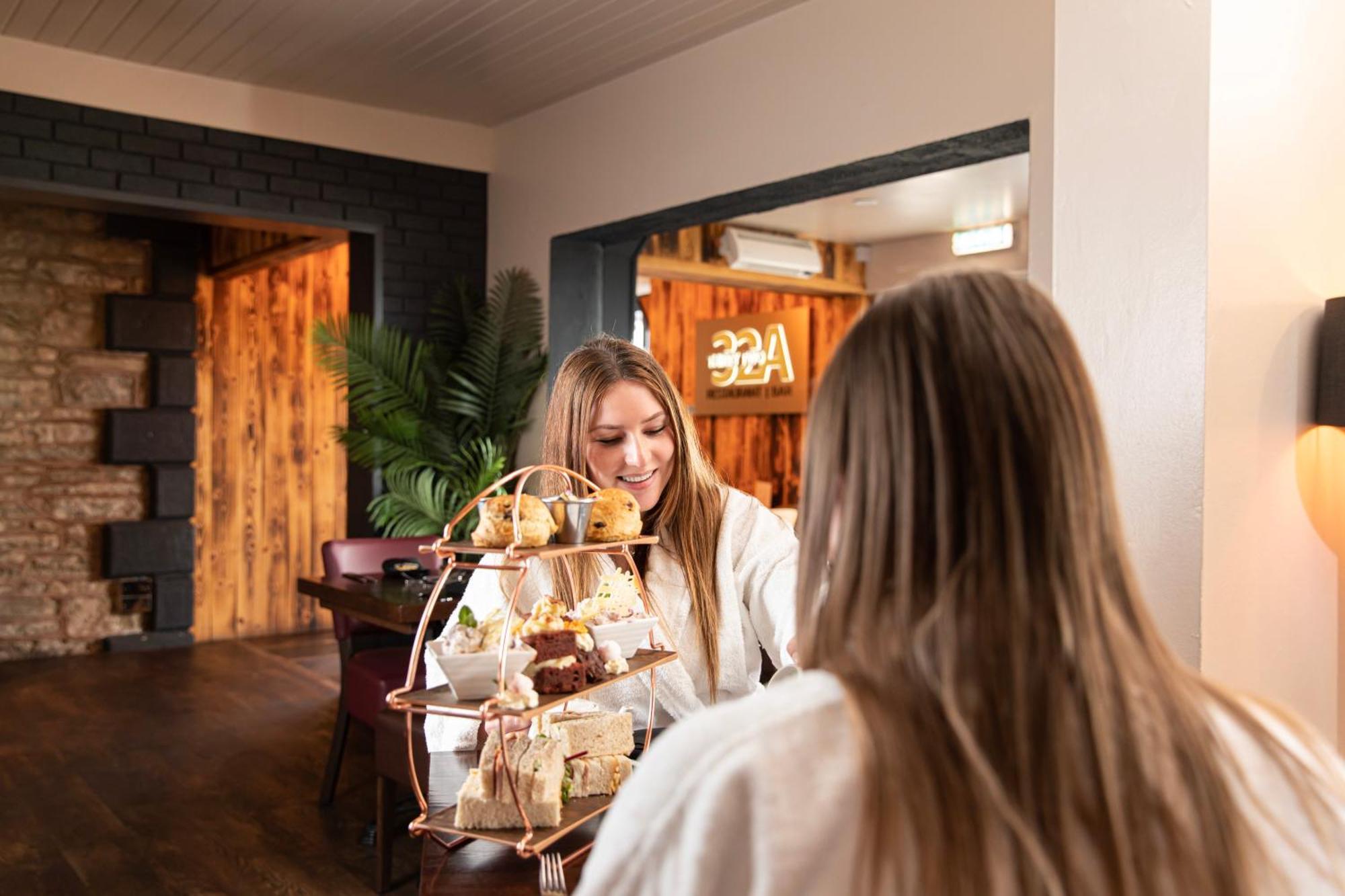 Springfield Hotel & Health Club Halkyn Екстер'єр фото